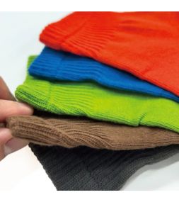 (3足セット)滑り止め 靴下 高齢者 介護靴下 介護用靴下 新らくソックス すべり止め付き 9046 ハッピーおがわ 介護用品 レディース メンズ (代引き不可)