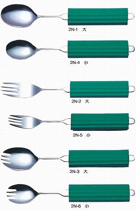 オールステンレスハンドル（スポンジNS-2付）2N-4 スプーン小 斉藤工業 介護用品 - 介護用品専門店 eかいごナビ